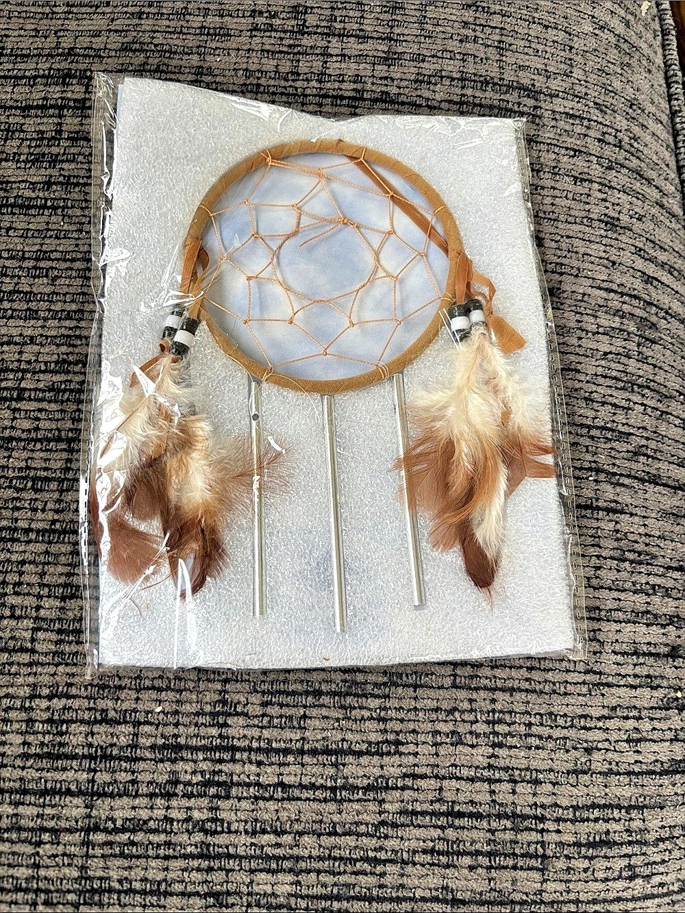 Dreamcatcher Wall Decor in Brown & White NWT